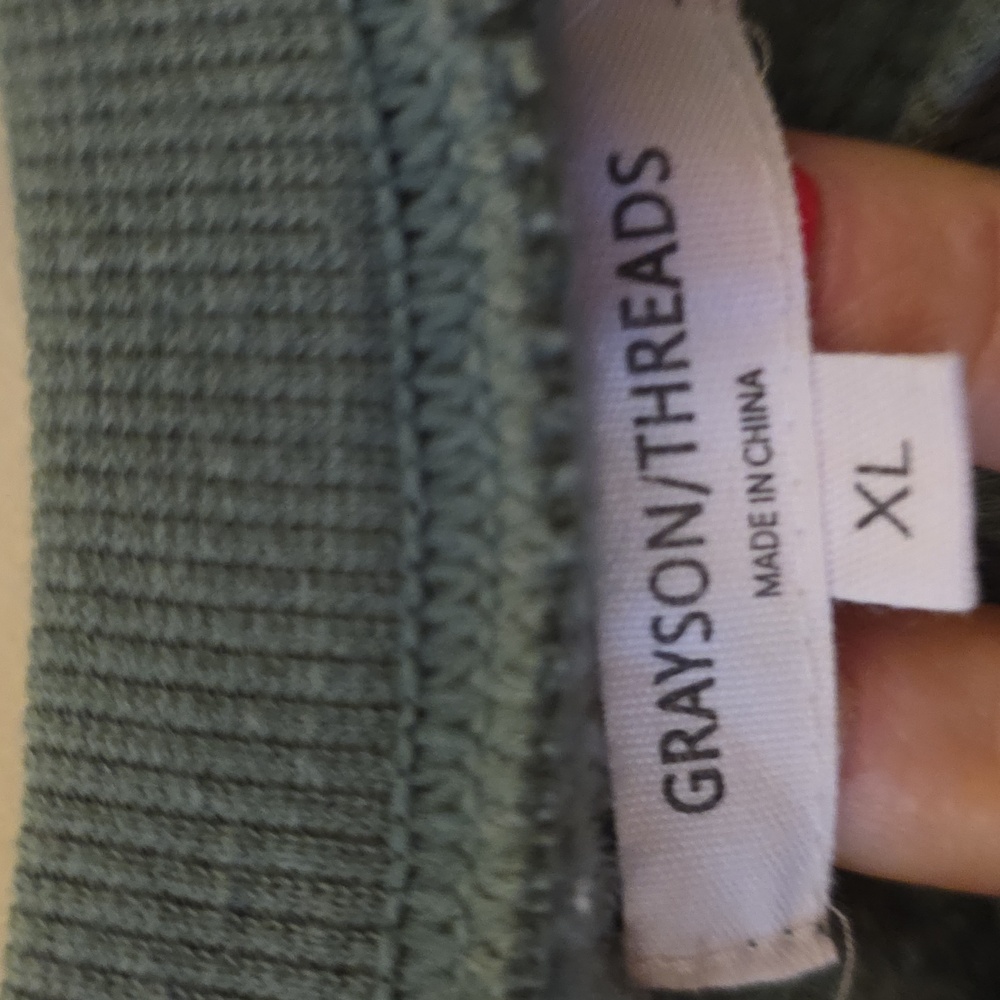 Grayson Threads Gray New York Set - image 8